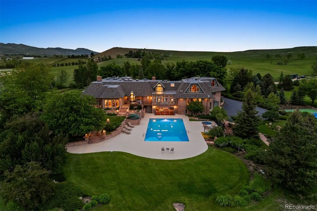 8000 N 41st Street, Longmont