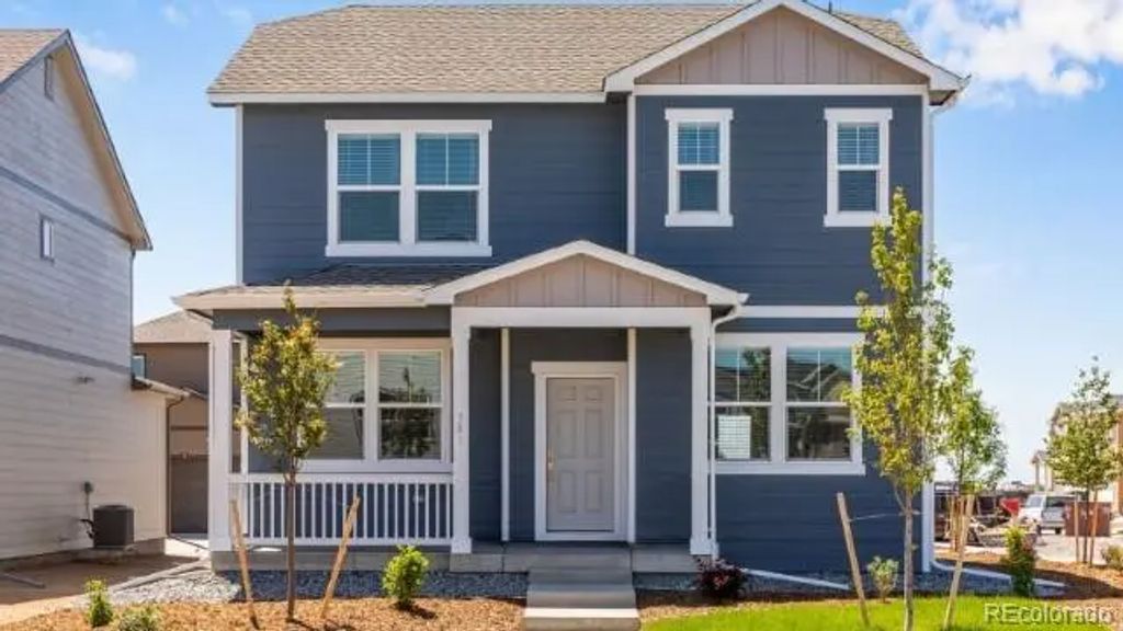 323 N Bersshine Street, Watkins