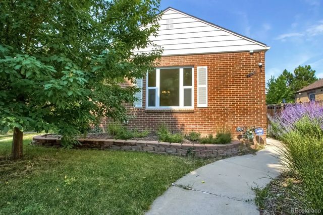 1265 Newport Street, Denver