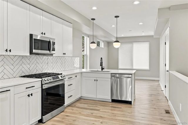 4925 W 10th Avenue 101, Denver