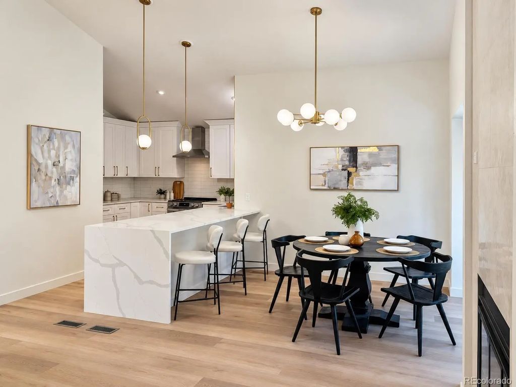 6388 S Grape Court, Centennial