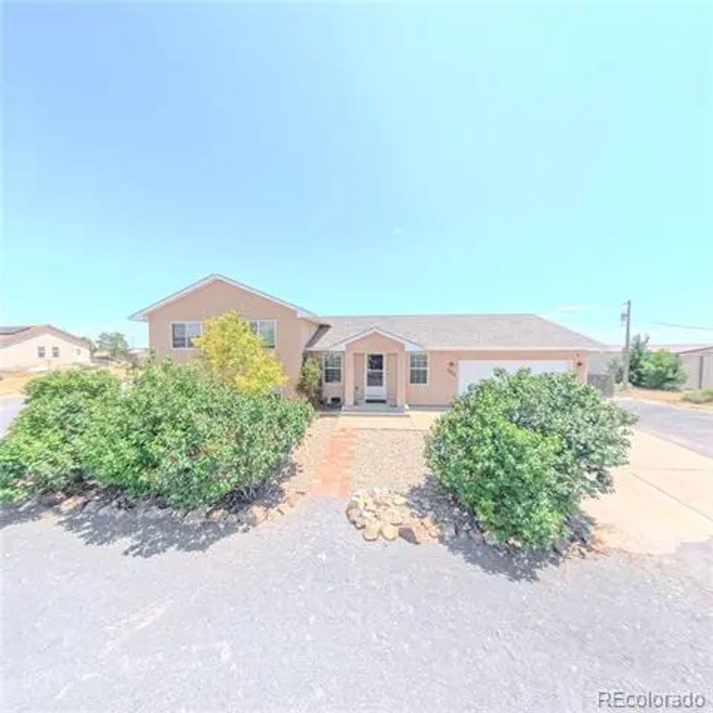 1434 N Ladonia Drive, Pueblo West