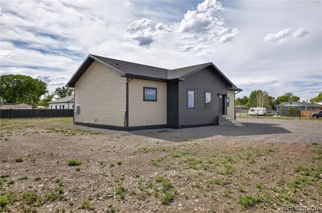 102 Dotson St., Manassa