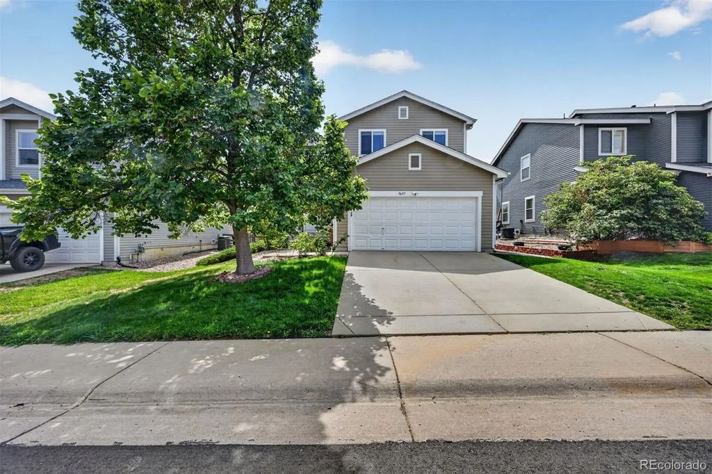 9697 Marmot Ridge Circle, Littleton