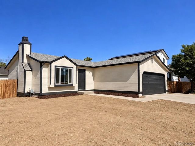 14581 E 43rd Avenue, Denver
