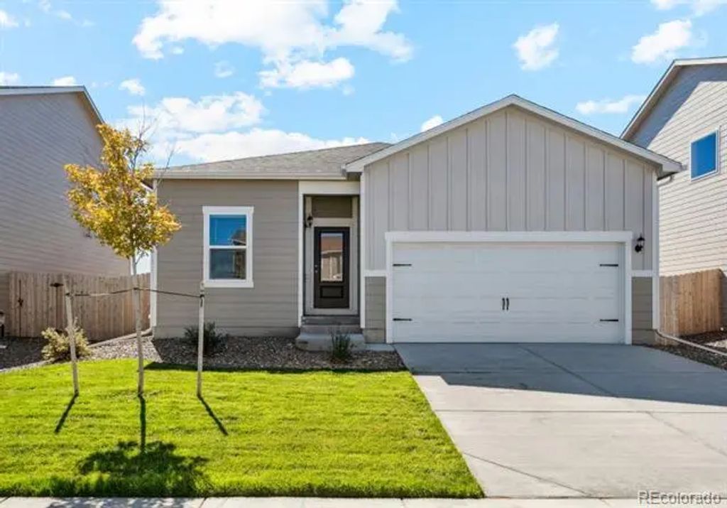 9361 Truckee Court, Commerce City
