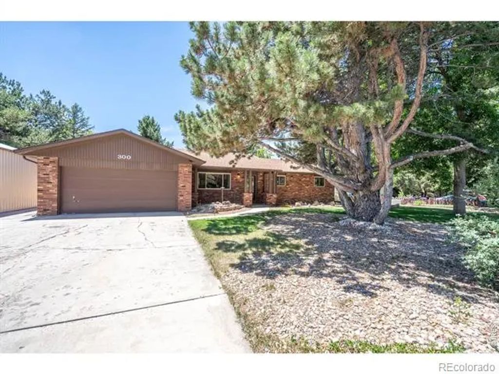 300 Ranch Acres Drive, Loveland