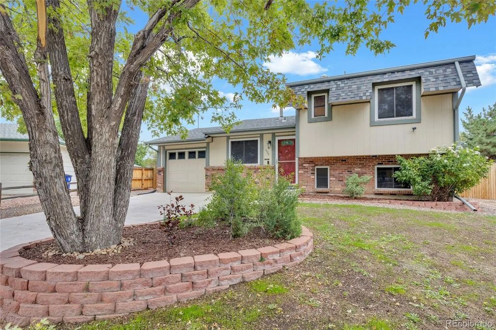 1706 S Memphis Street, Aurora
