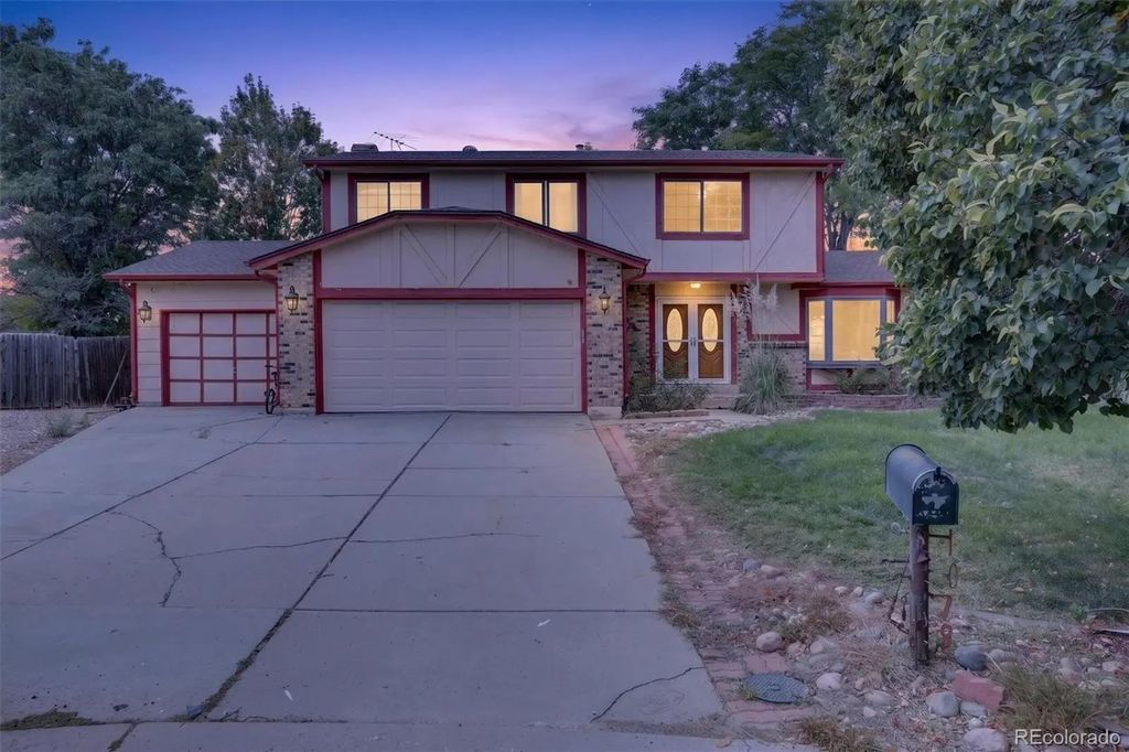 1079 S Joplin Way, Aurora