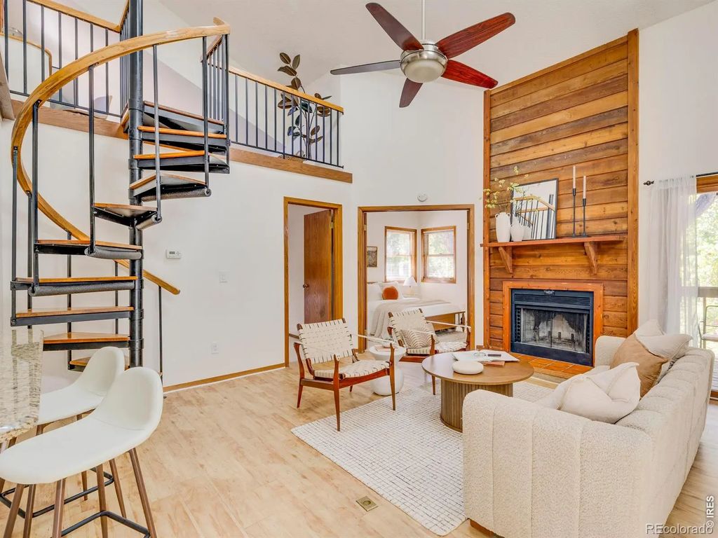 2960 Shadow Creek Drive 302, Boulder
