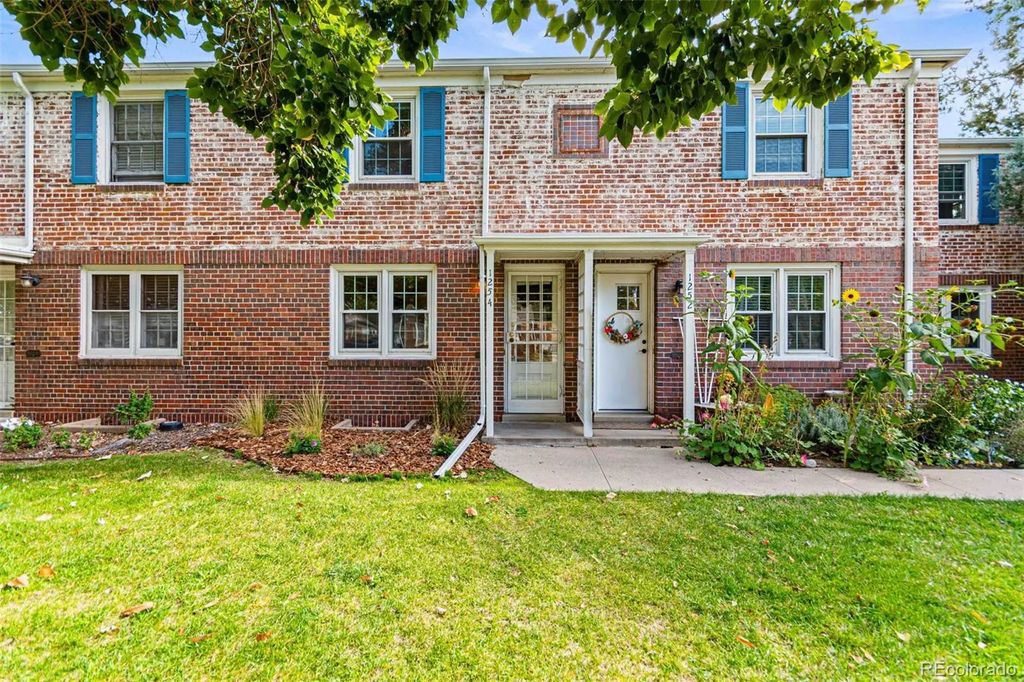 1254 Krameria Street, Denver