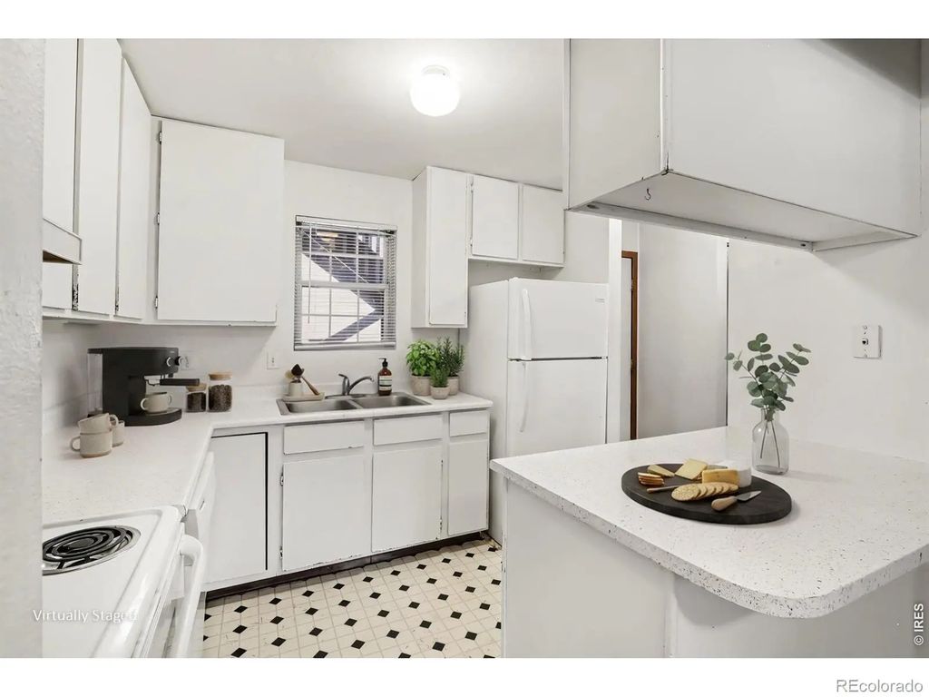 720 City Park Avenue 410, Fort Collins
