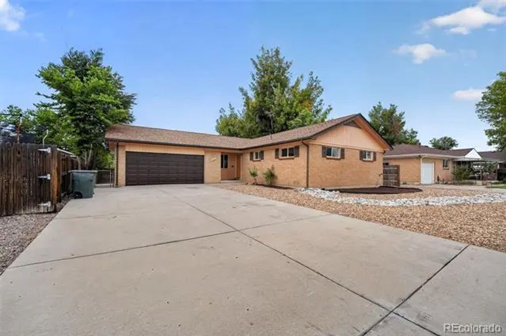 10992 Grant Drive, Northglenn