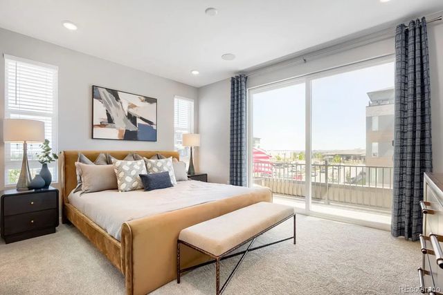 9200 E 47th Avenue 304, Denver