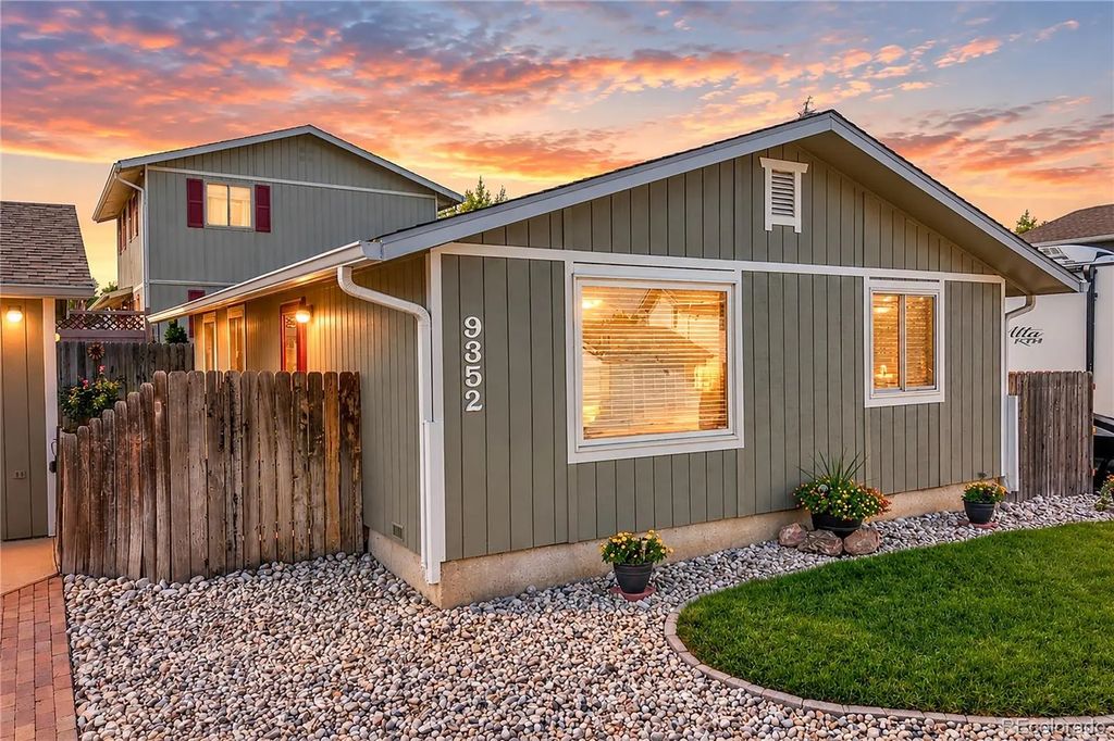 9352 Ingalls Street, Westminster