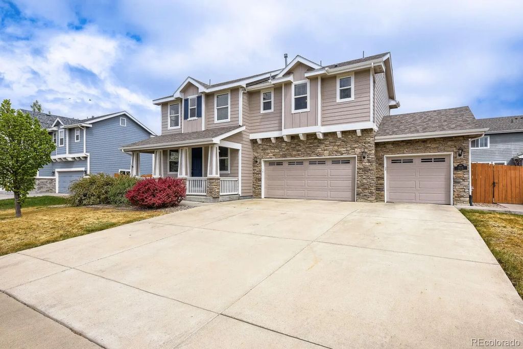 715 Stonehaven Street, Dacono