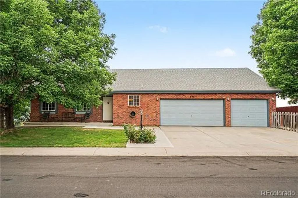 390 E 48th Street, Loveland