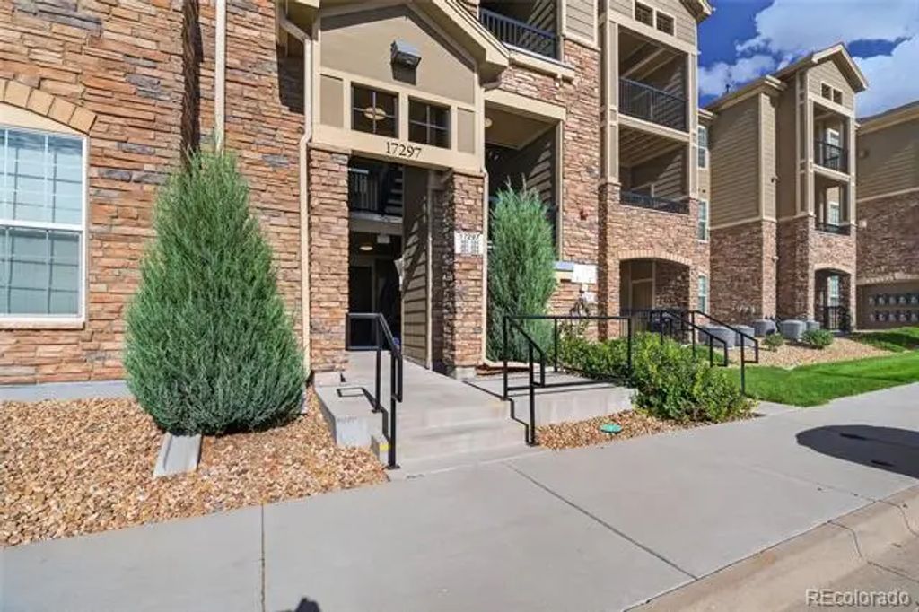 17297 Wilde Avenue 103, Parker