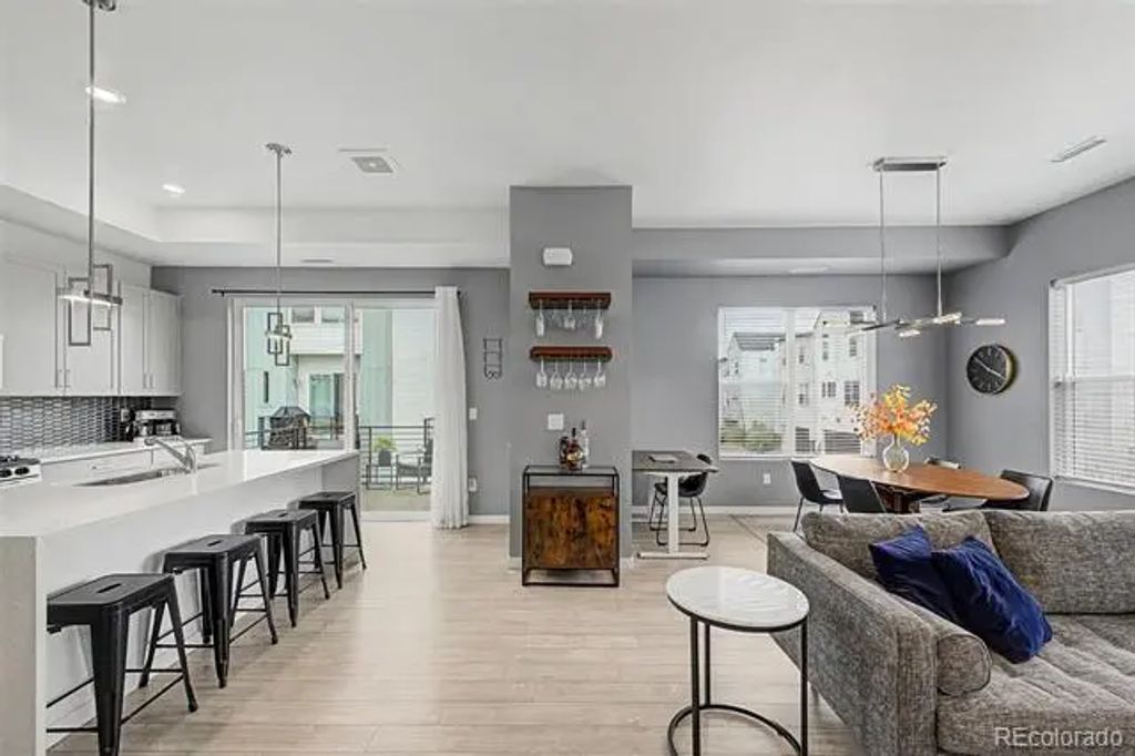 1661 W 67th Circle, Denver