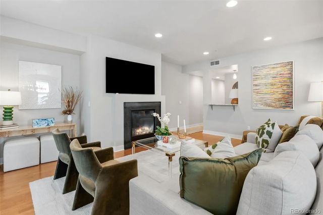 360 S Lafayette Street 101, Denver