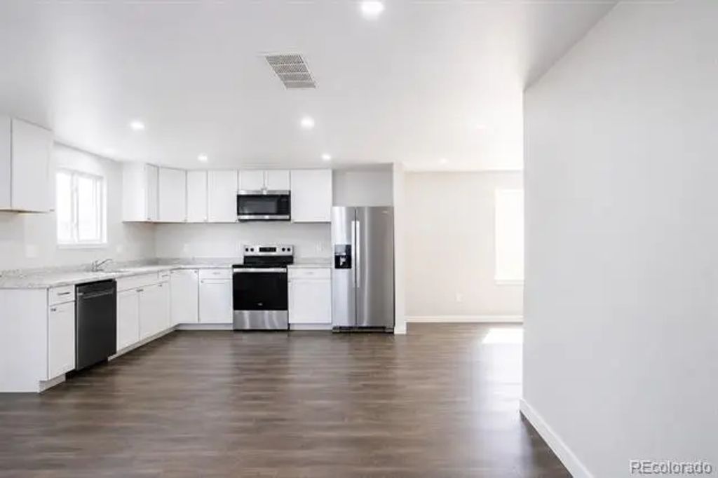 715 Tundra Place, Longmont