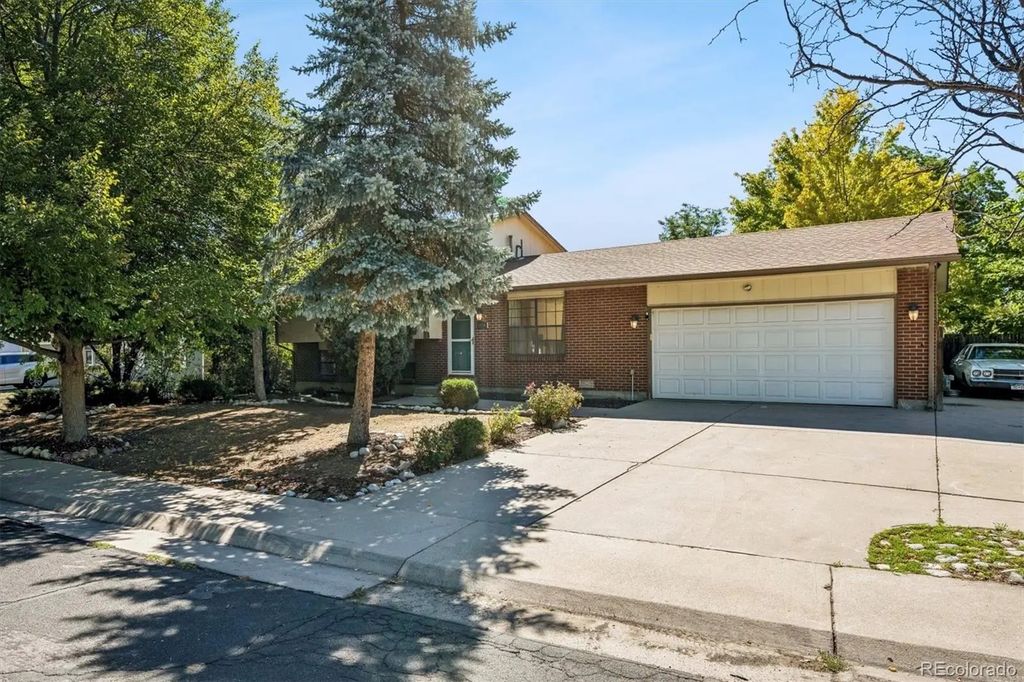1858 E 98th Avenue, Thornton