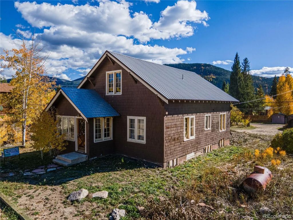 620 Grand Avenue, Grand Lake