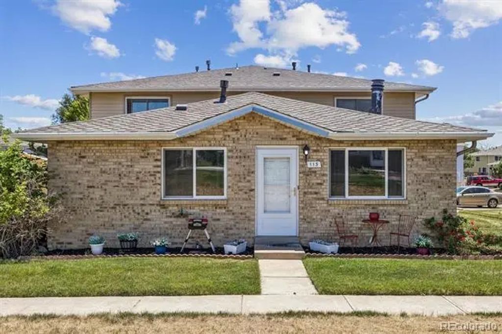 3351 S Field Street 113, Lakewood