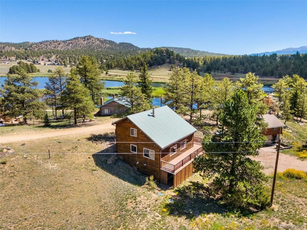924 Midland Court, Lake George