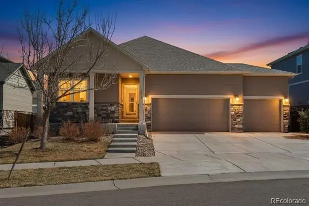6434 N Ensenada Court, Aurora