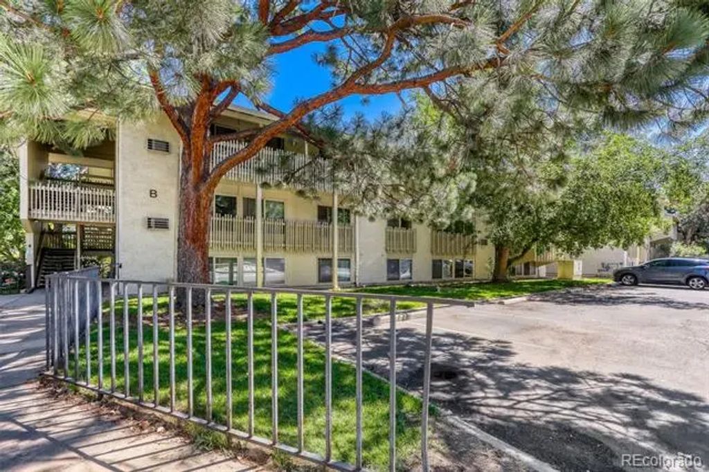 2707 Valmont Road 211b, Boulder