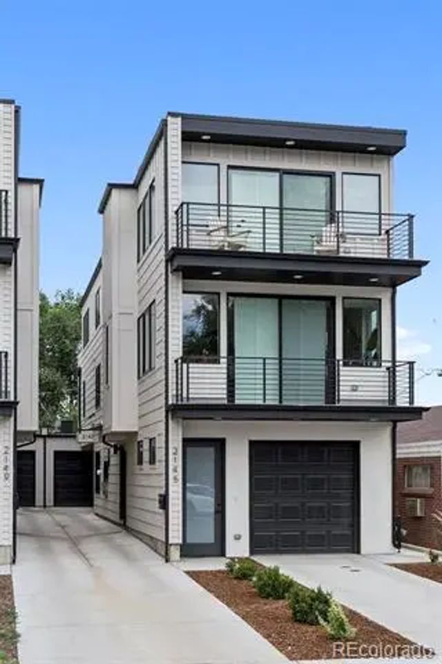 2147 S Bellaire Street, Denver