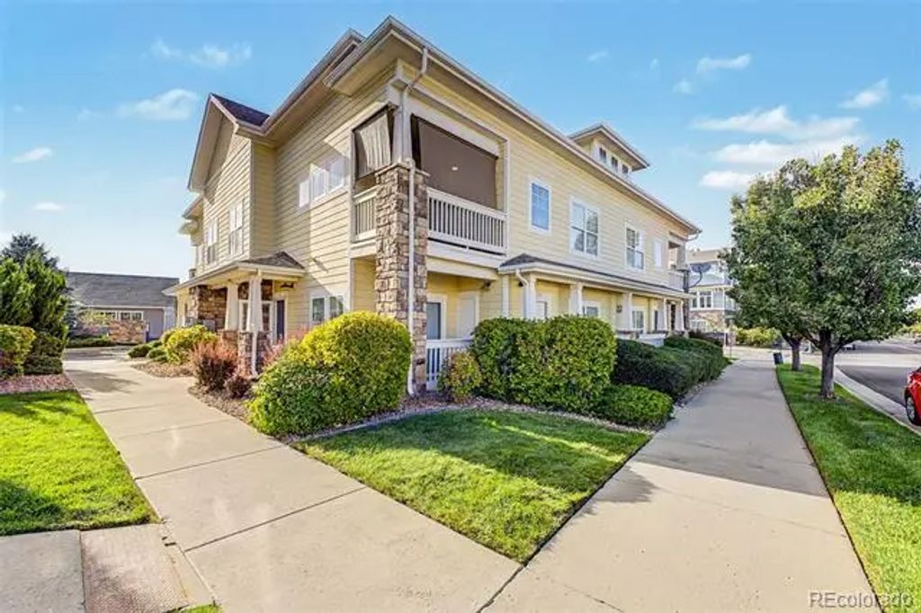 9489 Ashbury Circle 202, Parker