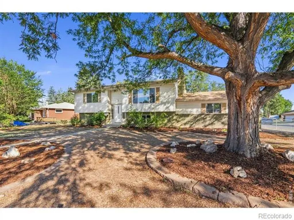 1315 Redwood Drive, Loveland