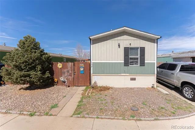 5129 Riverdale Avenue, Denver