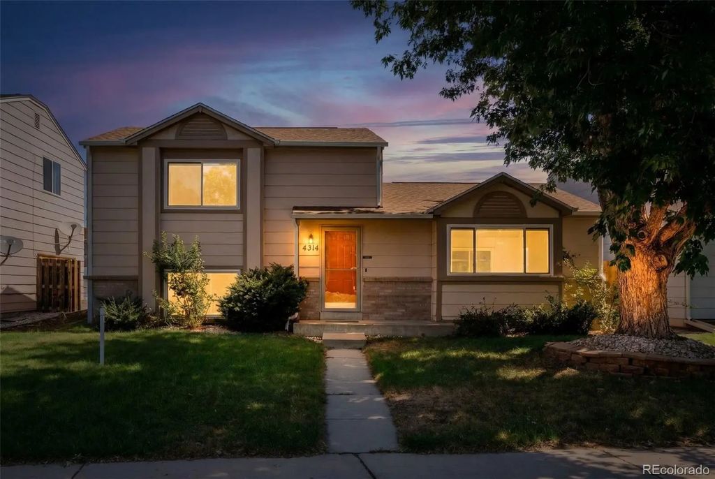 4314 Nepal Street, Denver