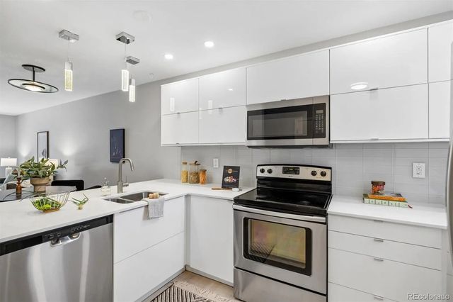 7474 E Arkansas Avenue 11-10, Denver