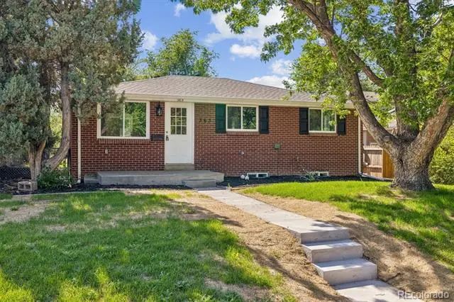 363 S Ivy, Denver