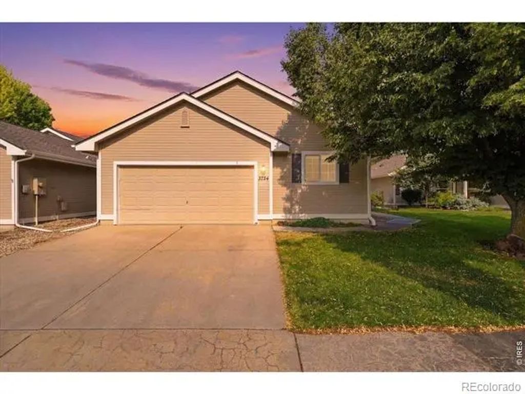 3754 Carrington Circle, Fort Collins