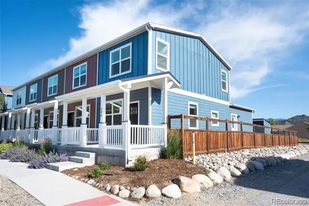 296 Barnwood Drive, Buena Vista