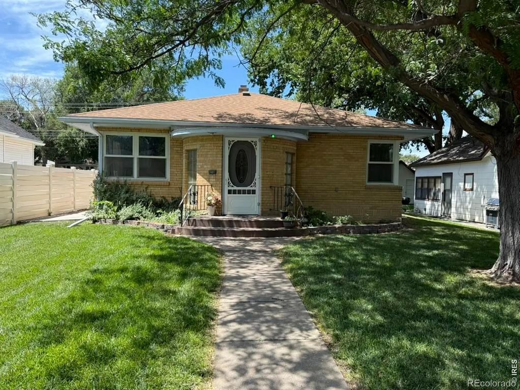 549 Emerson Street, Wray