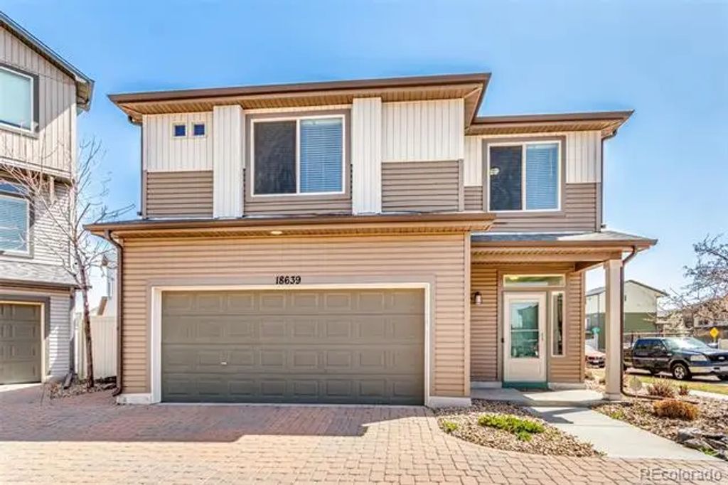 18639 E 50th Place, Denver