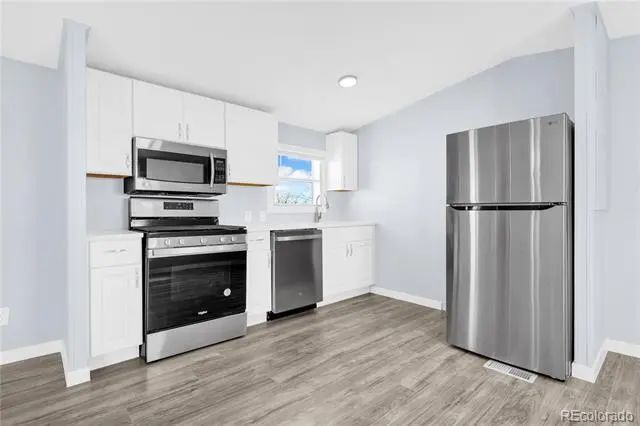 4210 E 100th Avenue, Denver