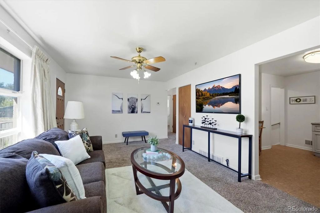 10828 Murray Drive, Northglenn