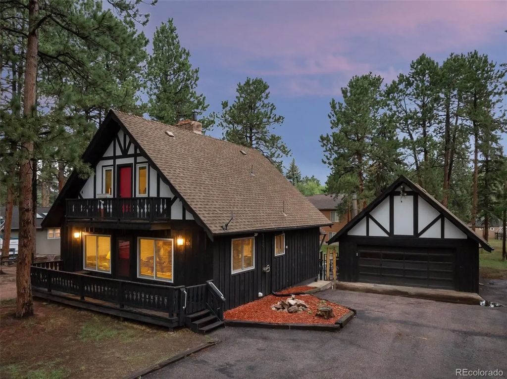 220 Wildflower Drive, Woodland Park