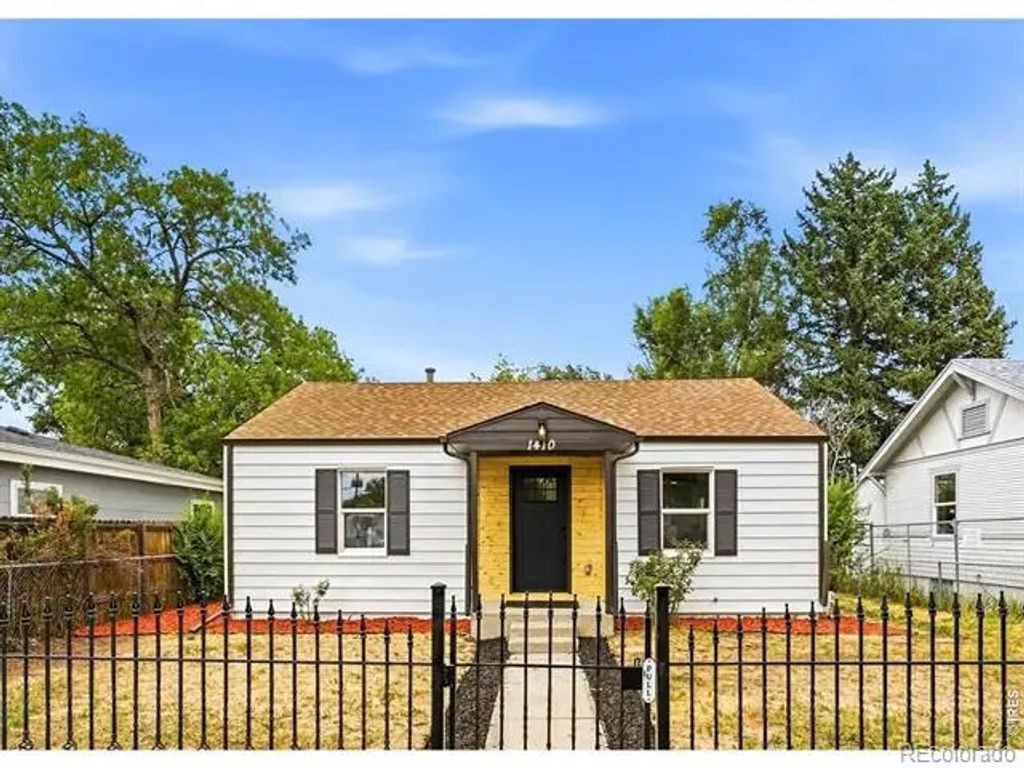 1410 Chase Street, Lakewood