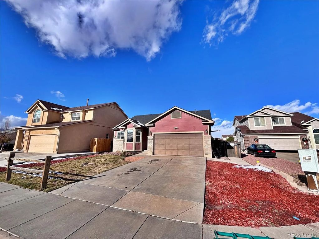 6750 Pinedrops Circle, Fountain