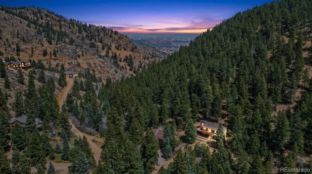 5130 Neeper Valley Road, Manitou Springs