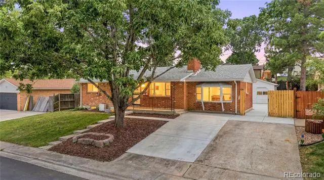 4264 W Radcliff Avenue, Denver