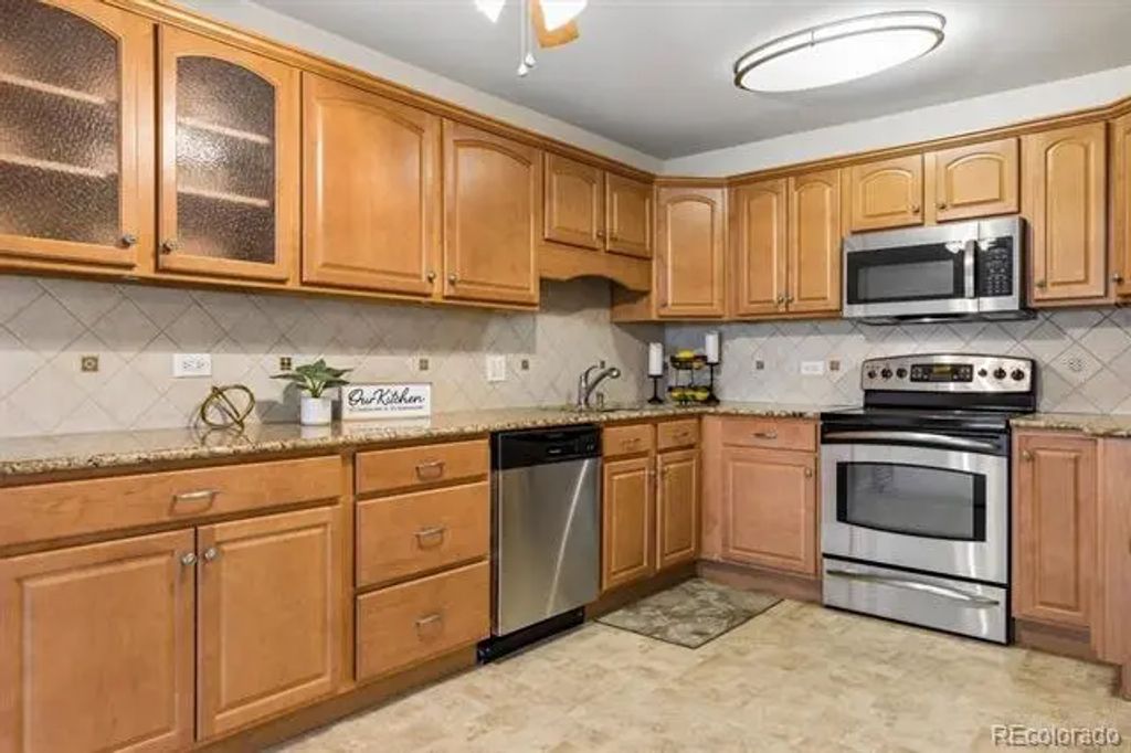 9625 E Center Avenue 5a, Denver